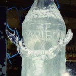 business-sculpture, 'The Bottle of Caribou', Vladimir Kuraev, h=2ì, 2002, Canada, Quebec