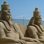 07-Jul-2005 - 19-Jul-2005 England. Brighton. 'World Sand Sculpture Festival Brighton 2005'. 'Egypt' theme.
'Ambusimbel' - Kuraev V.A. (height 3,5 m., length 12 m.)